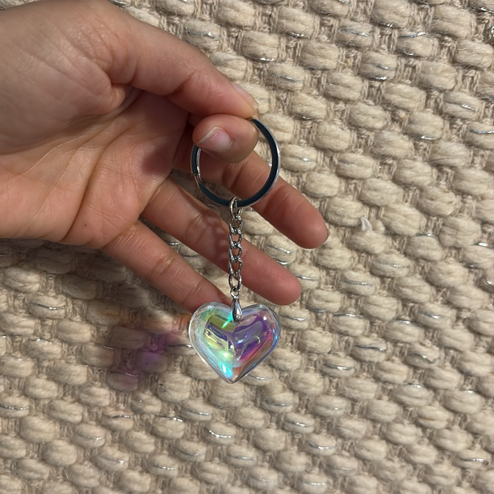 Holographic Heart Keychain with Metallic Ring - Picture 6 of 8